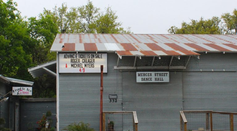 5 Must-See Lake Travis Area Dance Halls