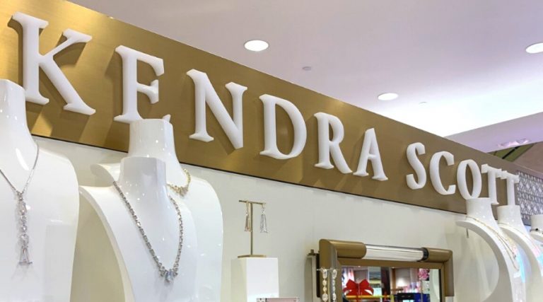 Pre-Holiday Pop-Up Shops Popping Up in the Lake Travis Area